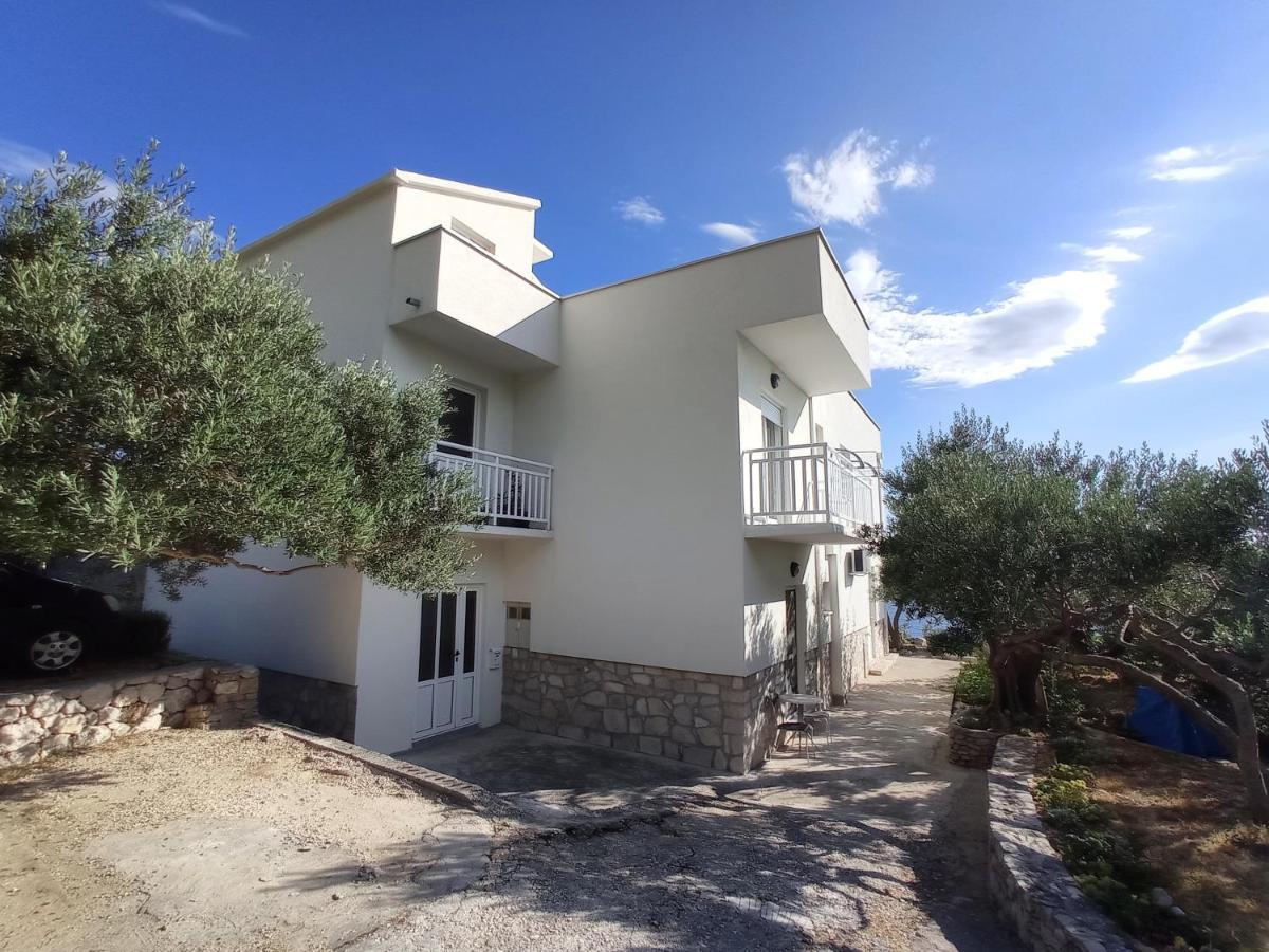 شقة Casa Del Olivo Tučepi المظهر الخارجي الصورة